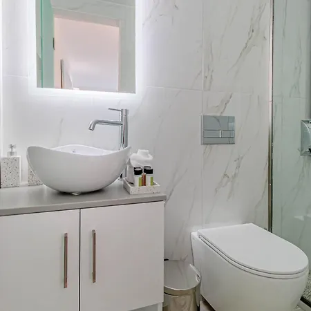 Agisilaos Apartamento
