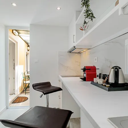 Agisilaos * コルフ島