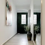 Agisilaos Apartamento *