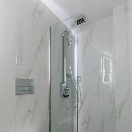 Agisilaos Appartement *