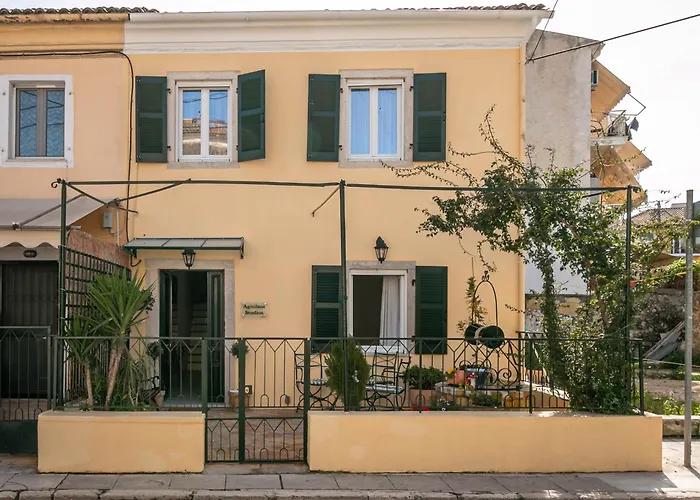 Apartament Agisilaos *